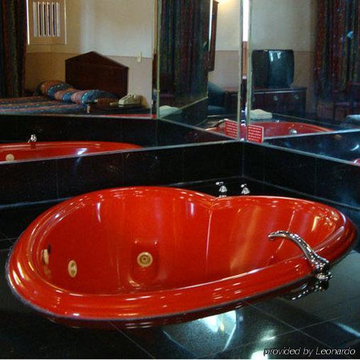 Riviera Motor Inn Brooklyn New York Ngoại thất bức ảnh