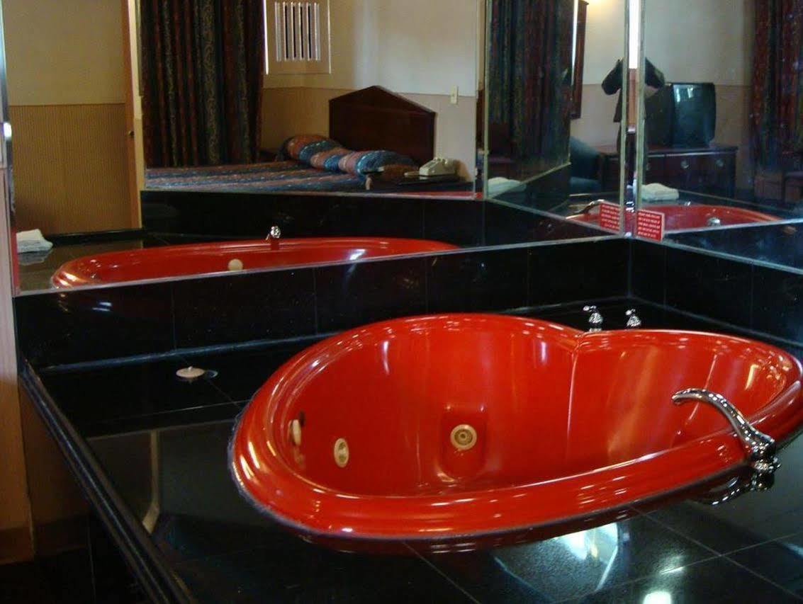 Riviera Motor Inn Brooklyn New York Ngoại thất bức ảnh