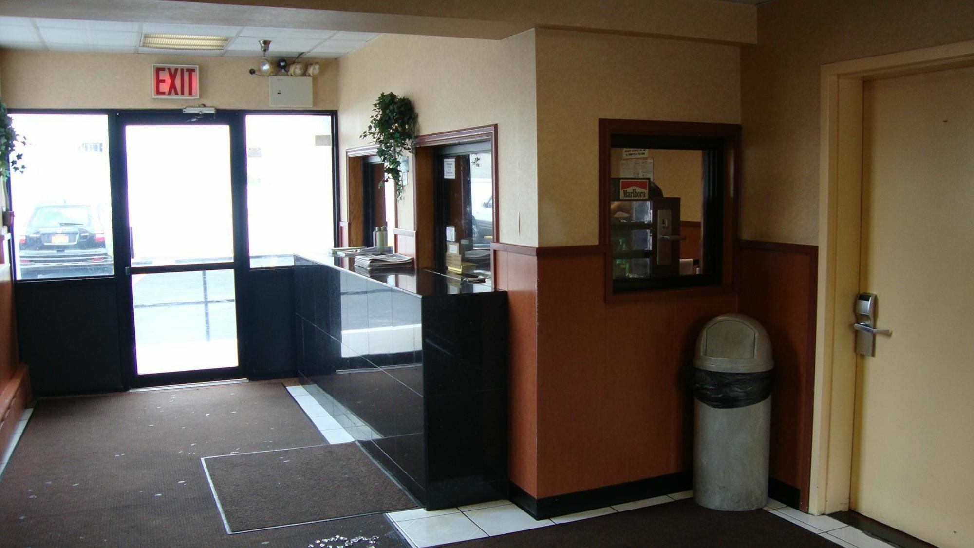 Riviera Motor Inn Brooklyn New York Ngoại thất bức ảnh